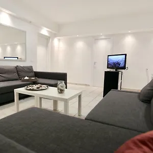  Apartment Pretty Space